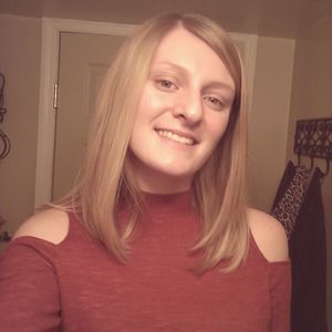 Meet your Posher, Liz